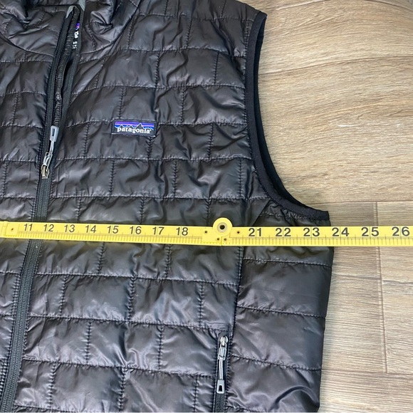 Patagonia Nano Puff Vest Mens XL  Black Insulated Primaloft Outdoors 3 Pockets - Picture 8 of 9